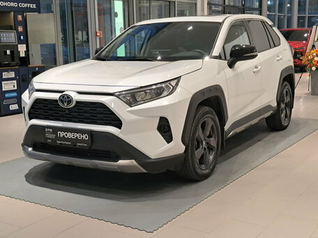 2022 Toyota RAV4 V (XA50), белый, 3473000 рублей, вид 1