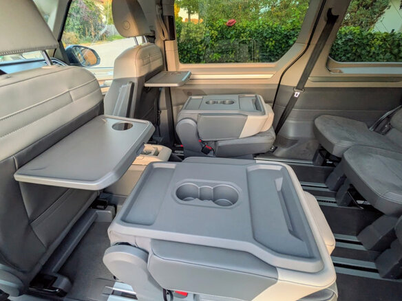 2026 Volkswagen Multivan Long T7 Рестайлинг, серый, 4350000 рублей - вид 12