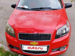 2011 Chevrolet Aveo I Рестайлинг, красный, 450000 рублей, вид 1