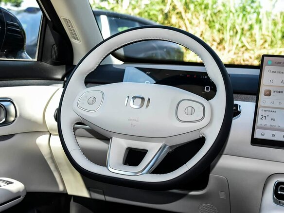 2026 Changan Qiyuan Q05 51.9 kWh II, серый, 2300000 рублей - вид 18