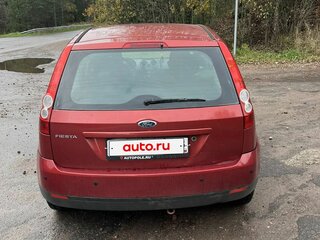 2007 Ford Fiesta Mk5, красный, 365000 рублей, вид 5