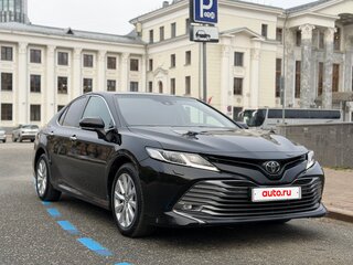 2019 Toyota Camry VIII (XV70), чёрный, 2650000 рублей, вид 1
