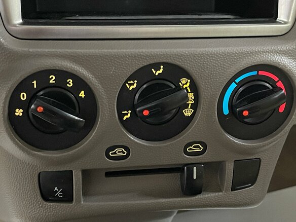 2005 Kia Morning I, красный - вид 13