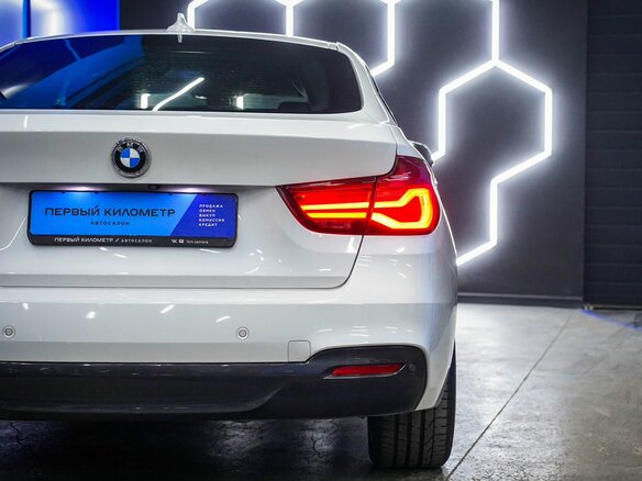 2020 BMW 3 серии 320i xDrive VI (F3x) Рестайлинг, белый - вид 15