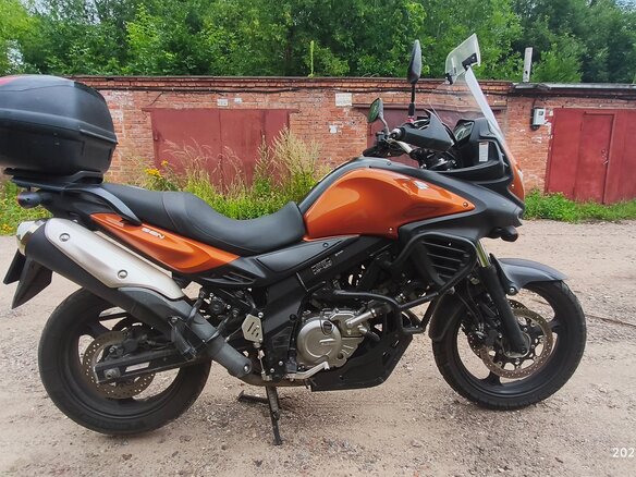 2013 Suzuki V-Strom DL 650, жёлтый, 800000 рублей - вид 1