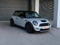 2010 Mini Hatch Cooper S II (R56) Рестайлинг, серый, 1200000 рублей - вид 4
