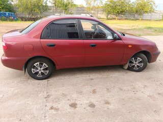 2005 ЗАЗ Sens, красный, 350000 рублей, вид 2