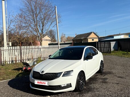 2019 Skoda Octavia III (A7) Рестайлинг, белый, 2390000 рублей, вид 3