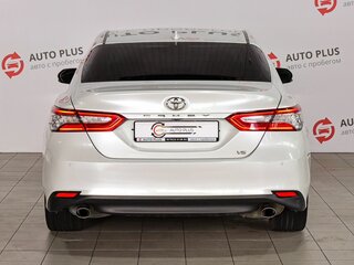 2020 Toyota Camry VIII (XV70), белый, 3069000 рублей, вид 4