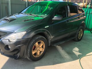 2008 SsangYong Actyon 4-speed I, чёрный, 700000 рублей, вид 3