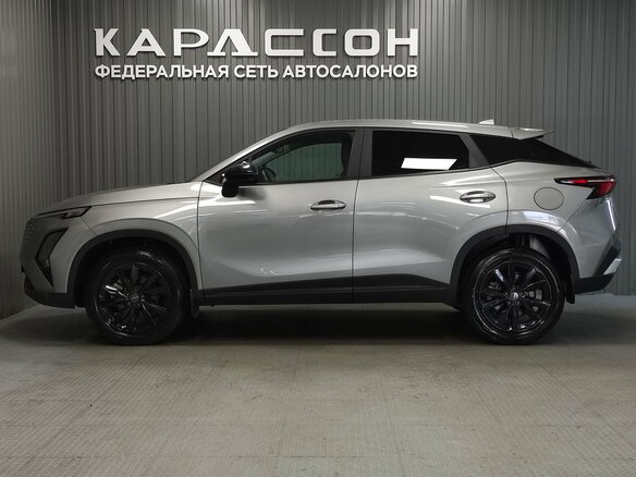 2024 Omoda C5 I Рестайлинг, серый, 1850000 рублей - вид 4