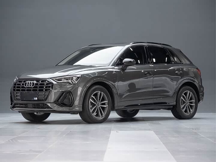 Открыть фотографии: Audi Q3 II (F3)