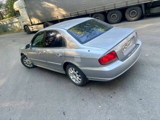 2008 Hyundai Sonata ТагАЗ IV (EF) Рестайлинг, серебристый, 370000 рублей, вид 3