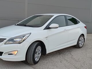 2014 Hyundai Solaris I Рестайлинг, белый, 1034000 рублей, вид 1