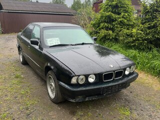1990 BMW 5 серии 520i III (E34), чёрный, 800000 рублей, вид 4
