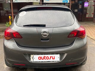 2011 Opel Astra J, серый, 550000 рублей, вид 4