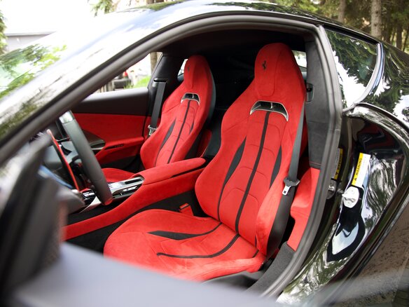 2026 Ferrari 12Cilindri, чёрный, 59900000 рублей - вид 17