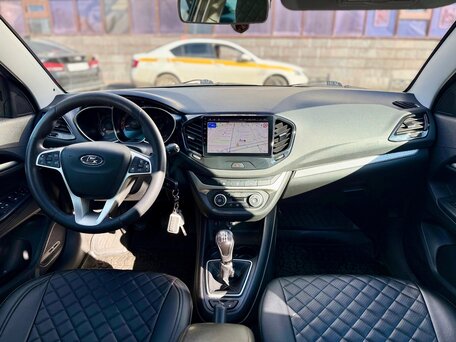 2019 Lada (ВАЗ) Vesta SW Cross I, белый, 990000 рублей, вид 4