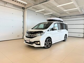 Honda Stepwgn Spada V
