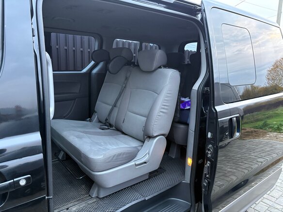 2011 Hyundai H-1 II, чёрный, 1500000 рублей - вид 22