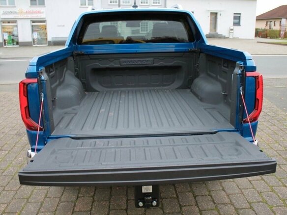 2026 Volkswagen Amarok II, синий, 9970000 рублей - вид 8