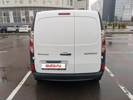 2013 Renault Kangoo II Рестайлинг, белый, 680000 рублей, вид 5