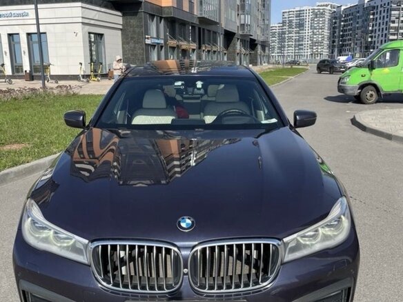 2018 BMW 7 серии Long 730Ld xDrive VI (G11/G12), синий, 3500000 рублей - вид 3