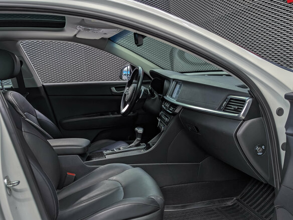 2019 Kia Optima IV Рестайлинг, белый, 1980000 рублей - вид 29