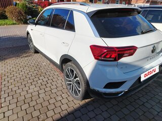 2021 Volkswagen T-Roc I Рестайлинг, белый, 2450000 рублей, вид 3
