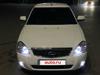 2018 Lada (ВАЗ) Priora I Рестайлинг, белый, 835000 рублей, вид 1