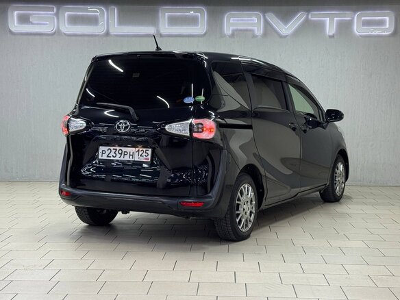 2018 Toyota Sienta II, чёрный, 1390000 рублей - вид 4