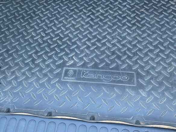 2012 Renault Kangoo II, коричневый, 950000 рублей - вид 14