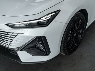 2024 Changan UNI-V I, белый, 3329900 рублей, вид 2