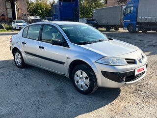 2008 Renault Megane II Рестайлинг, серый, 280000 рублей, вид 4