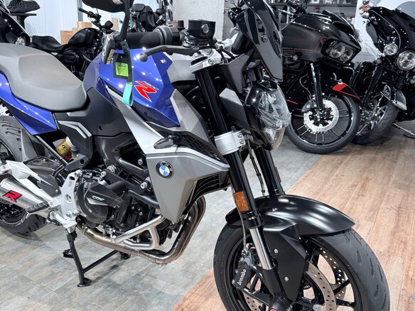2020 BMW F 900 R, серебристый, 999000 рублей - вид 9