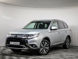 2019 Mitsubishi Outlander III Рестайлинг 3, серебристый, 1749777 рублей, вид 1