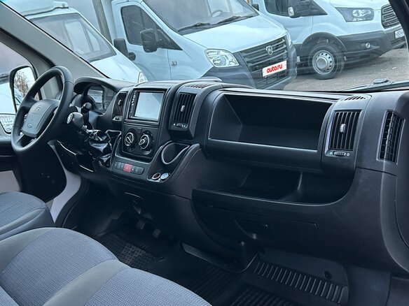 2012 Citroen Jumper, белый, 2000000 рублей - вид 9