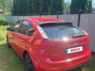 2010 Ford Focus II Рестайлинг, красный, 750000 рублей, вид 4