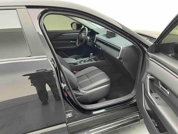 2023 Mazda CX-50, чёрный, 2094400 рублей - вид 27