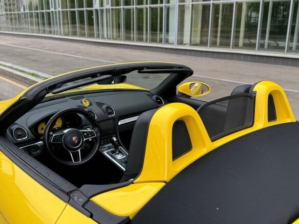 2019 Porsche Boxster IV 718 (982), жёлтый, 6200000 рублей - вид 5