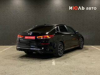 2019 Kia Optima IV Рестайлинг, чёрный, 1930000 рублей, вид 5