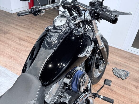 2011 Harley-Davidson Fat Bob, чёрный, 1099000 рублей - вид 12
