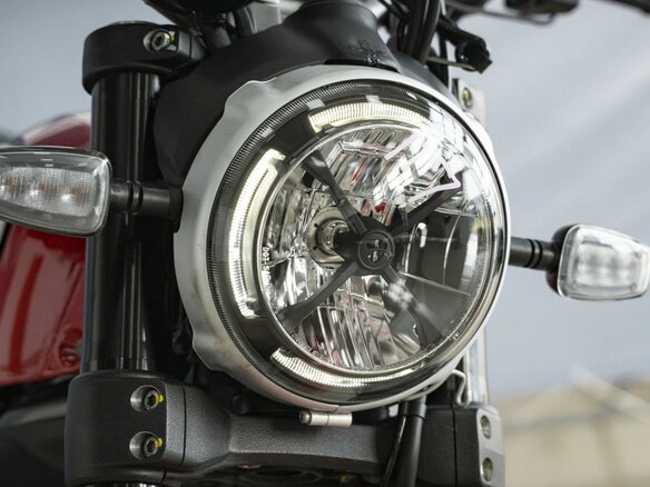 2022 Ducati Scrambler 800, серый - вид 15