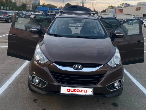 2013 Hyundai ix35 I Рестайлинг, коричневый, 1300000 рублей - вид 6