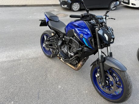 2023 Yamaha MT-07 (FZ-07), синий, 925000 рублей, вид 4
