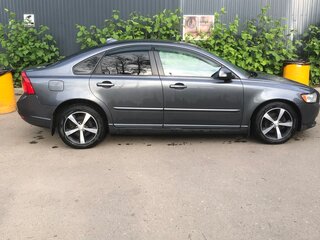 2011 Volvo S40 II Рестайлинг, серый, 690000 рублей, вид 4