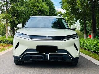 2024 BYD Yuan Up 45.12 kWh, бежевый, 1580000 рублей, вид 2
