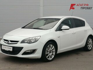 2014 Opel Astra J Рестайлинг, белый, 640000 рублей, вид 3