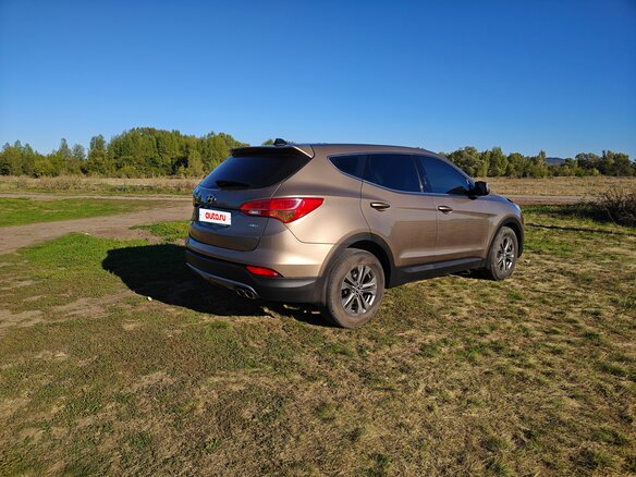2012 Hyundai Santa Fe III, золотистый, 1600000 рублей - вид 17