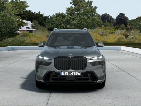 BMW X7 I (G07) Рестайлинг